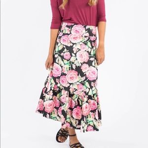 Ruffle Midi